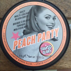 Soap N Glory Peach Party Blush Brick